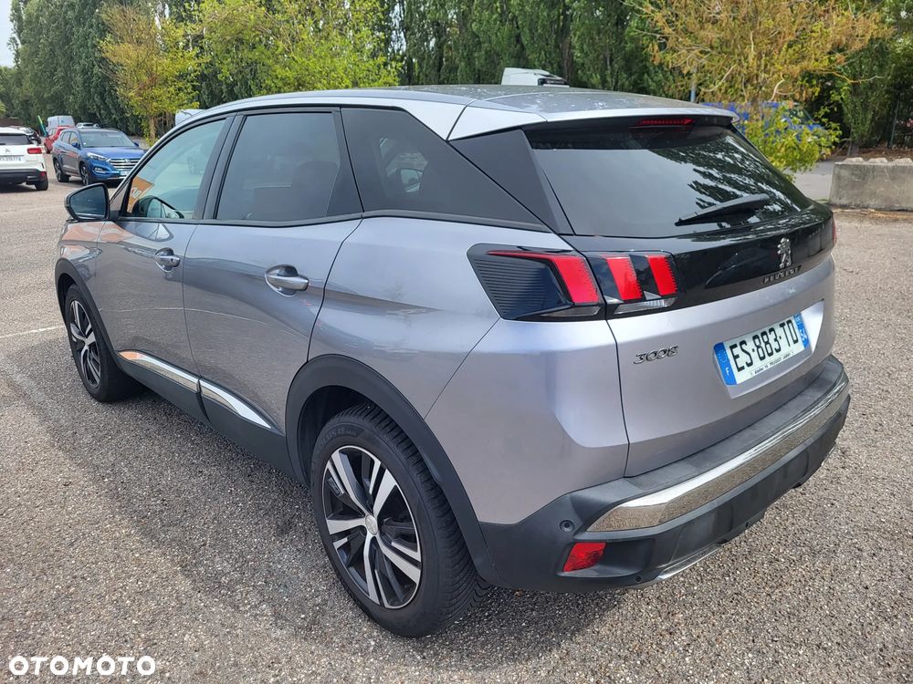 Peugeot 3008 PureTech 130 Stop & Start GPF Allure - 11