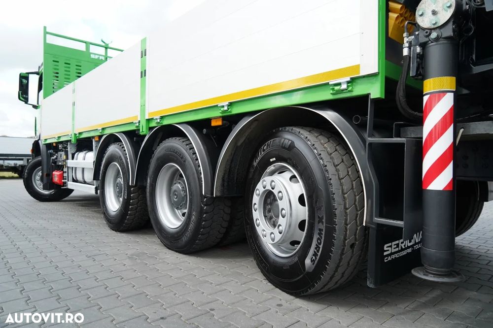Mercedes-Benz AROCS 3240 / 8x4 / LIVRARE - 7 M / + HDS HIAB X-HIPRO 302 / MAX 9.200 KG / 21 M REACH / TRIDEM / PILOT / ROTATOR / FURCĂ / PUNTE RIDICATĂ / EURO 6 - 39