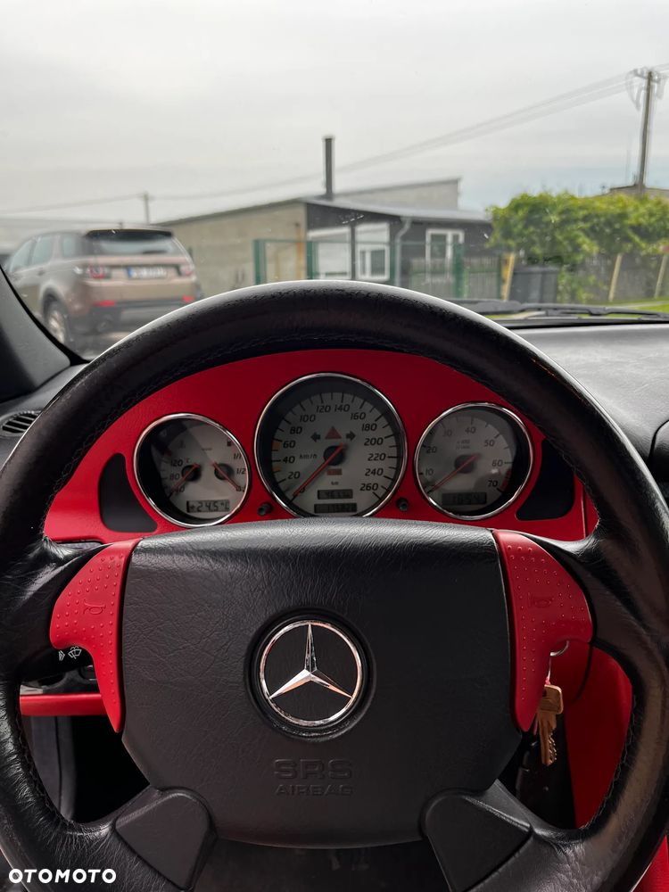 Mercedes-Benz SLK 200 - 8