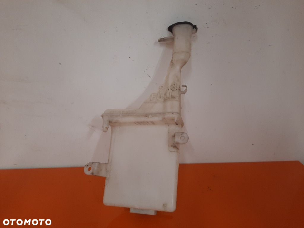 TOYOTA YARIS HB 99-03 ZBIORNICZEK SPRYSKIWACZA 060351-995 1SZ - 2