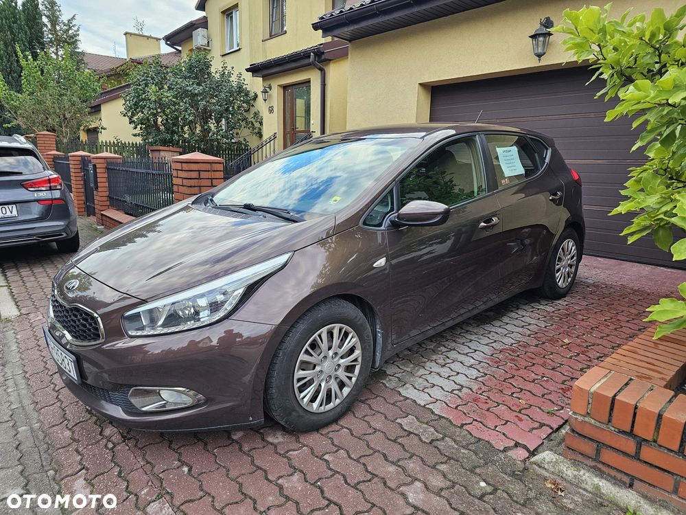 Kia Ceed - 1