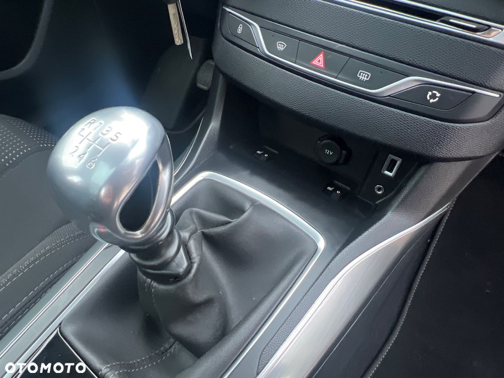 Peugeot 308 BlueHDi 120 Stop & Start Niveau 2 Business-Line - 22