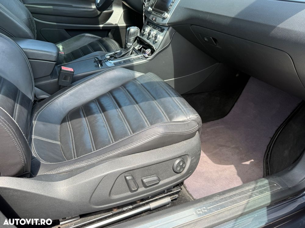Volkswagen Passat CC 2.0 TDI BlueMotion Technology DSG - 25