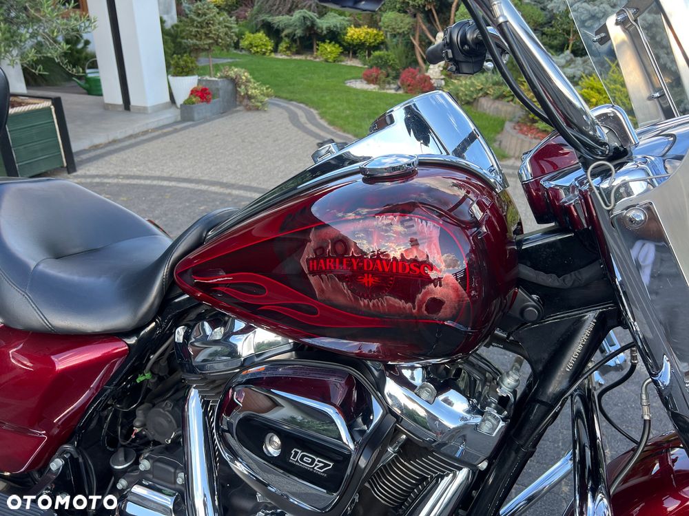 Harley-Davidson Touring Road King - 16