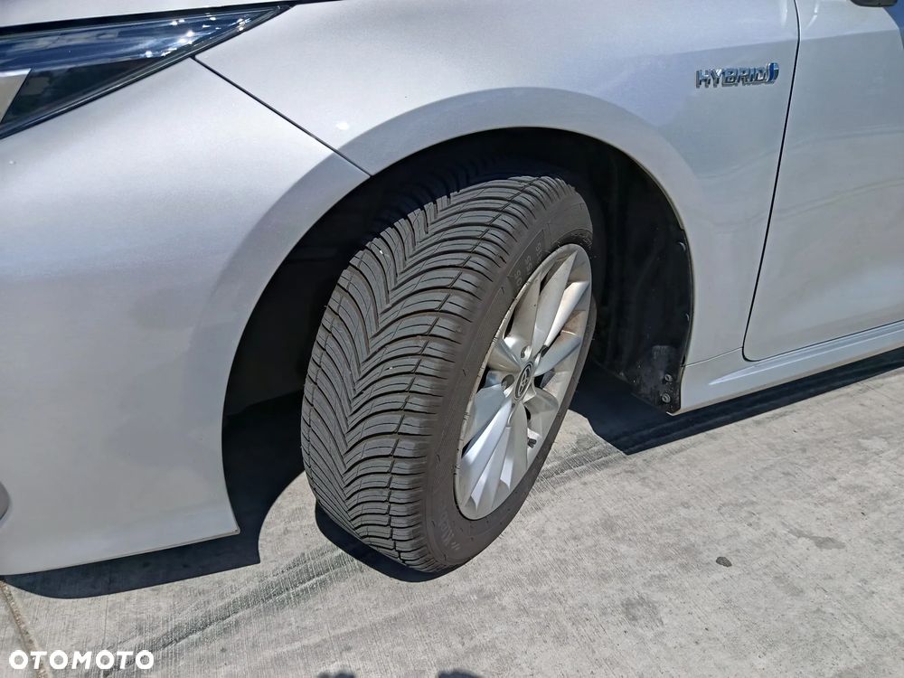 Toyota Corolla 1.8 Hybrid Comfort - 11