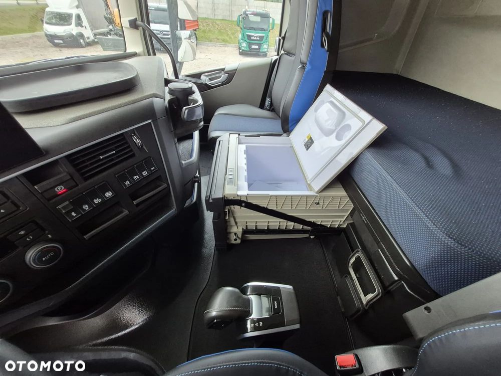 Volvo FH / 460 / I – SAVE / XL / EURO 6 / ACC - 15