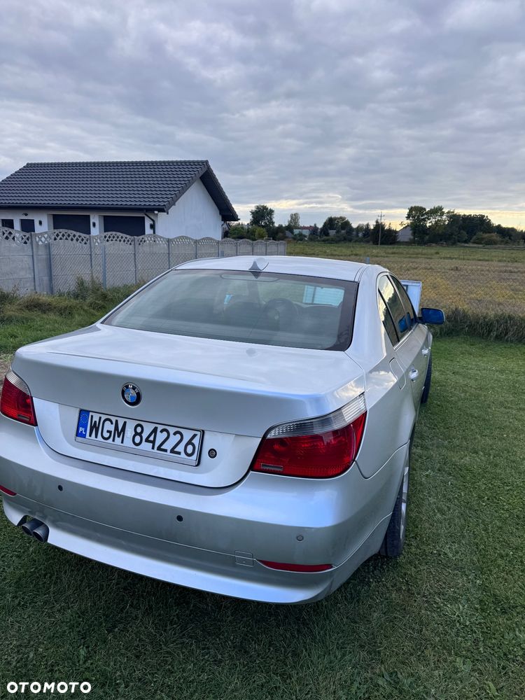 BMW Seria 5 525d - 3