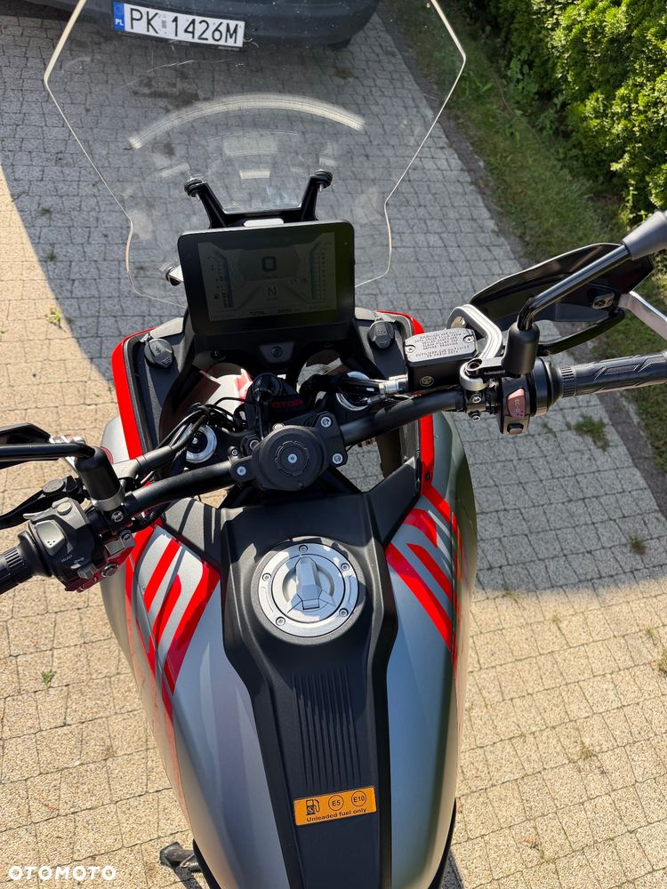 QJMOTOR SRT 600SX - 9
