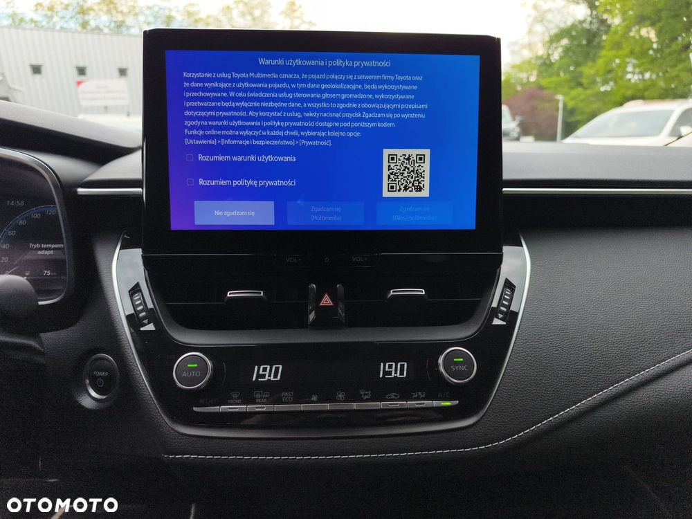 Toyota Corolla 1.8 Hybrid Comfort - 25