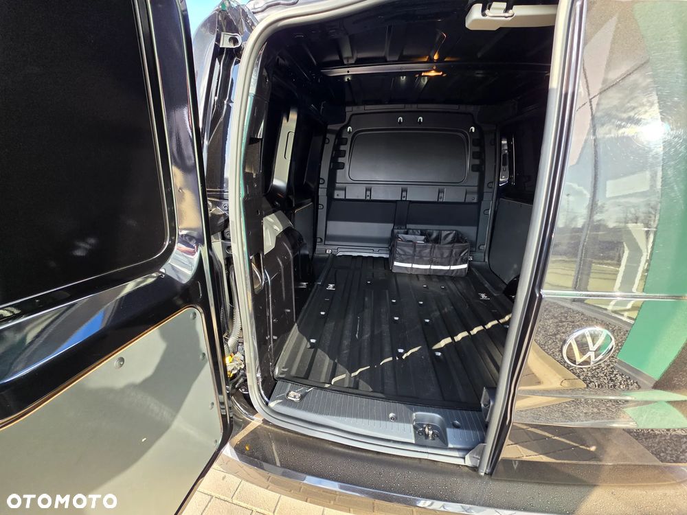 Volkswagen Caddy - 12