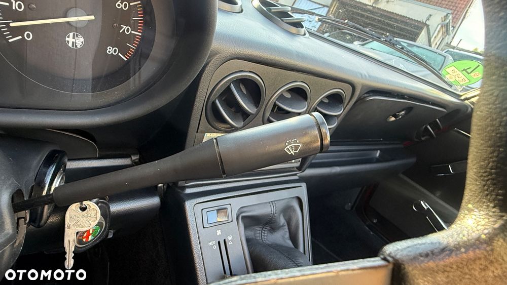 Alfa Romeo Spider 2.0 - 11