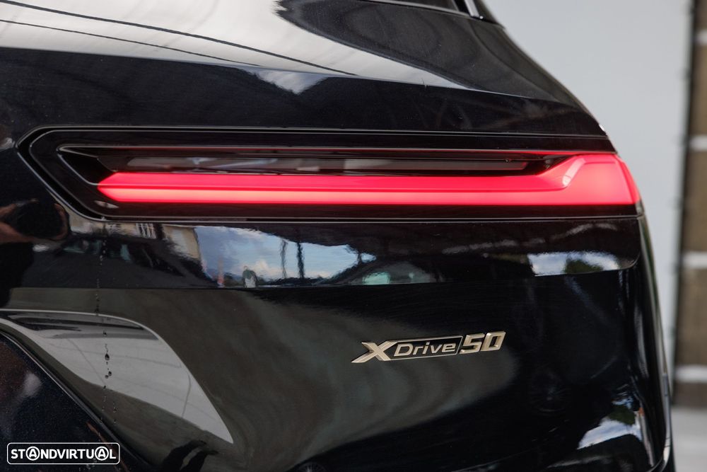 BMW iX xDrive 50 Pack Desportivo - 20