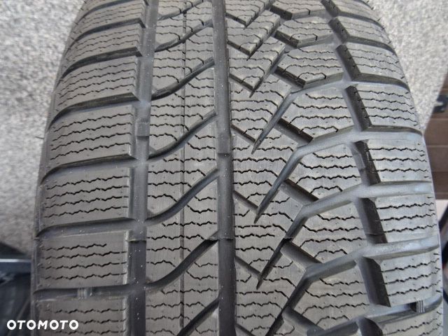235/45/R18 98V Goodride Zuper Snow Z-507 - 1