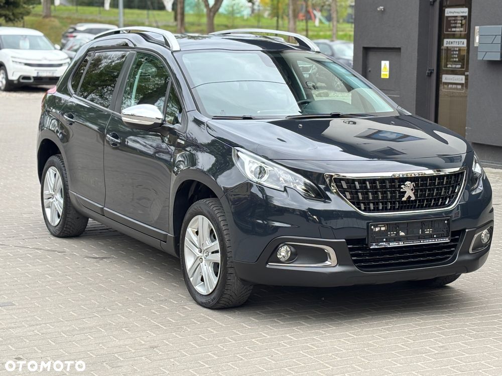 Peugeot 2008 PureTech 82 Signature - 8