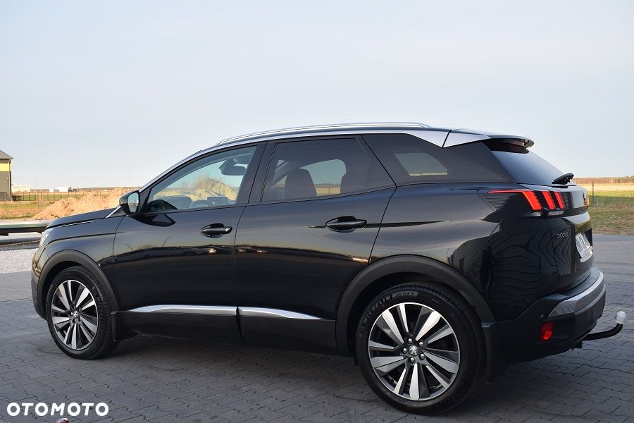 Peugeot 3008 PureTech 130 Stop & Start GPF EAT8 Allure - 5