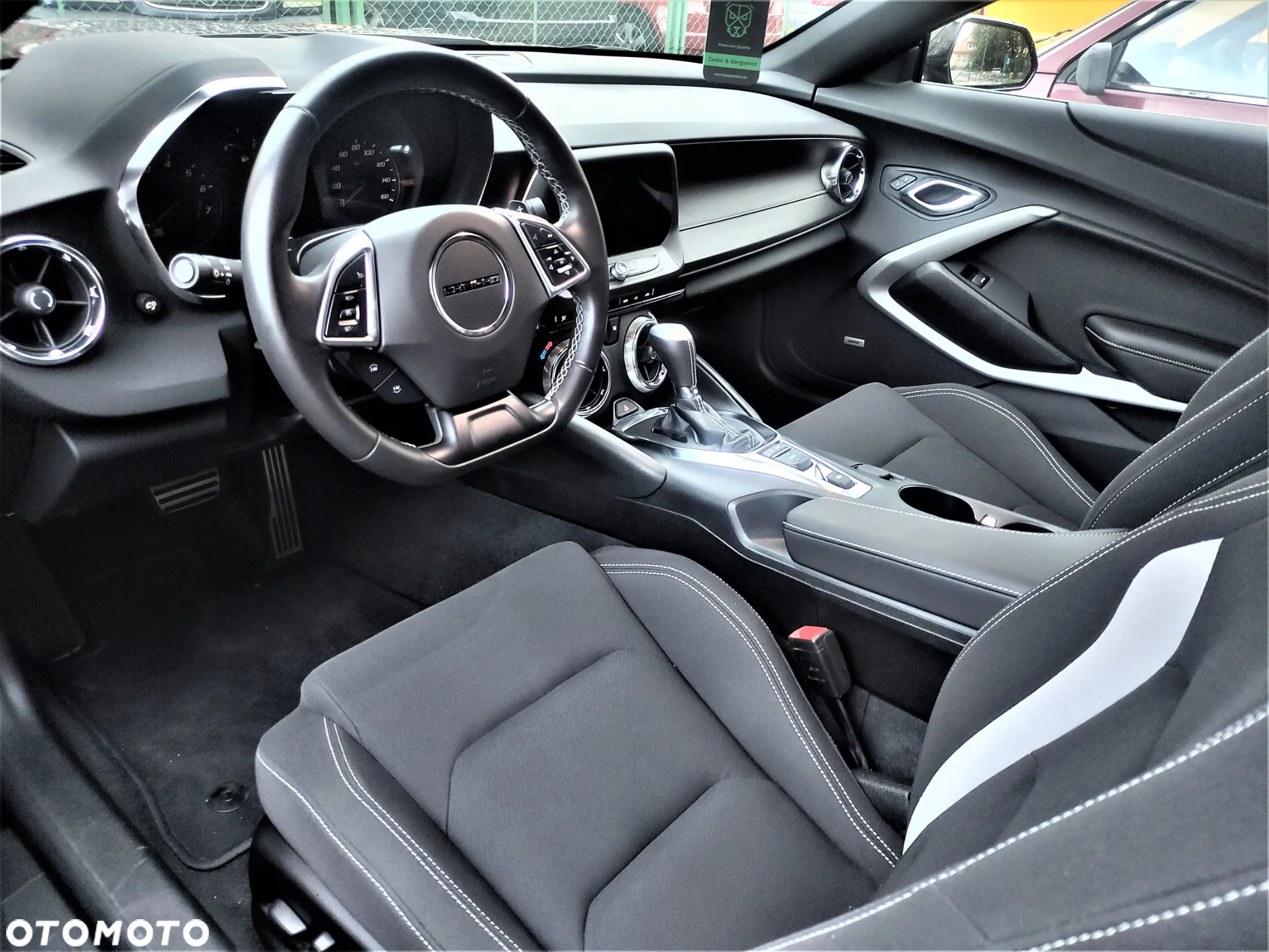 Chevrolet Camaro - 21