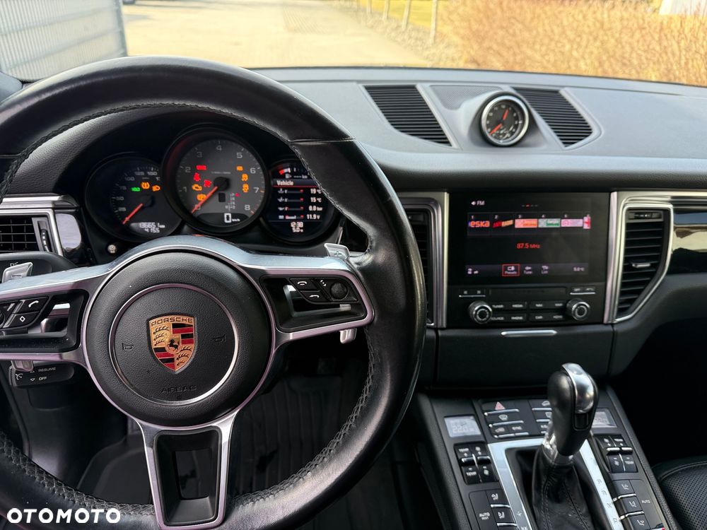 Porsche Macan S - 20
