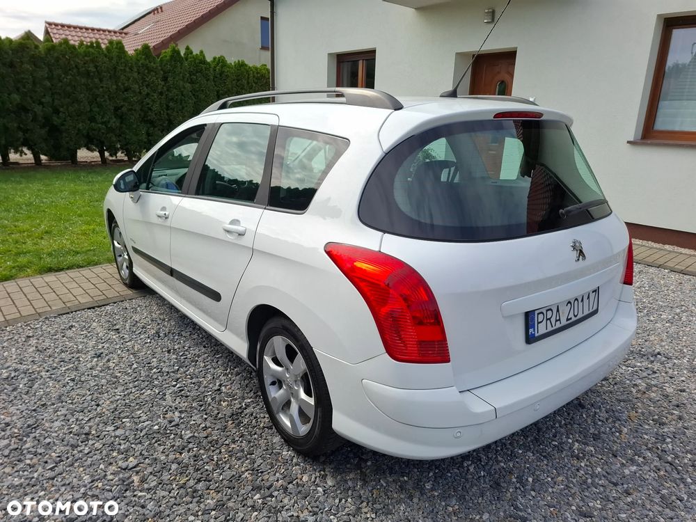 Peugeot 308 e-HDi FAP 115 Stop&Start Business Line Niveau 1 - 13