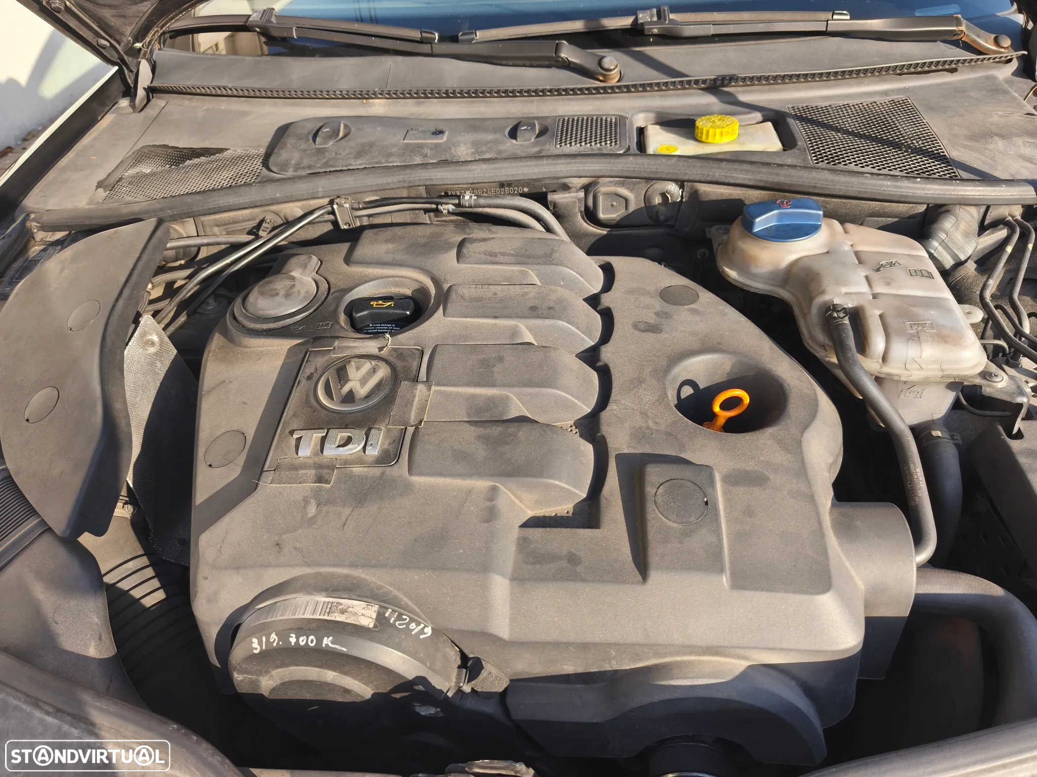VW Passat 1.9 TDi Trendline - 8