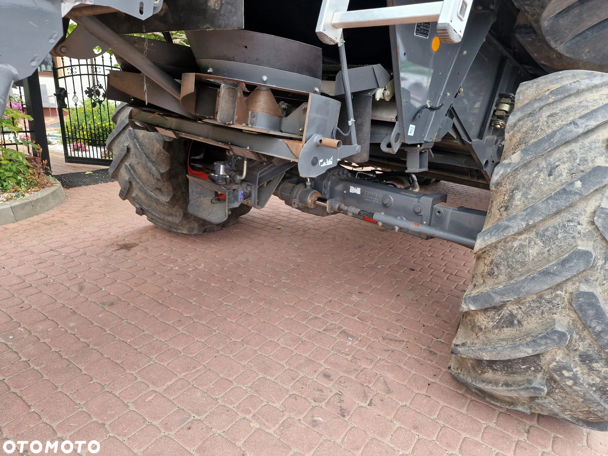 Claas Lexion 630, 4x4, 5.6m lub 6m, 2015rok - 9