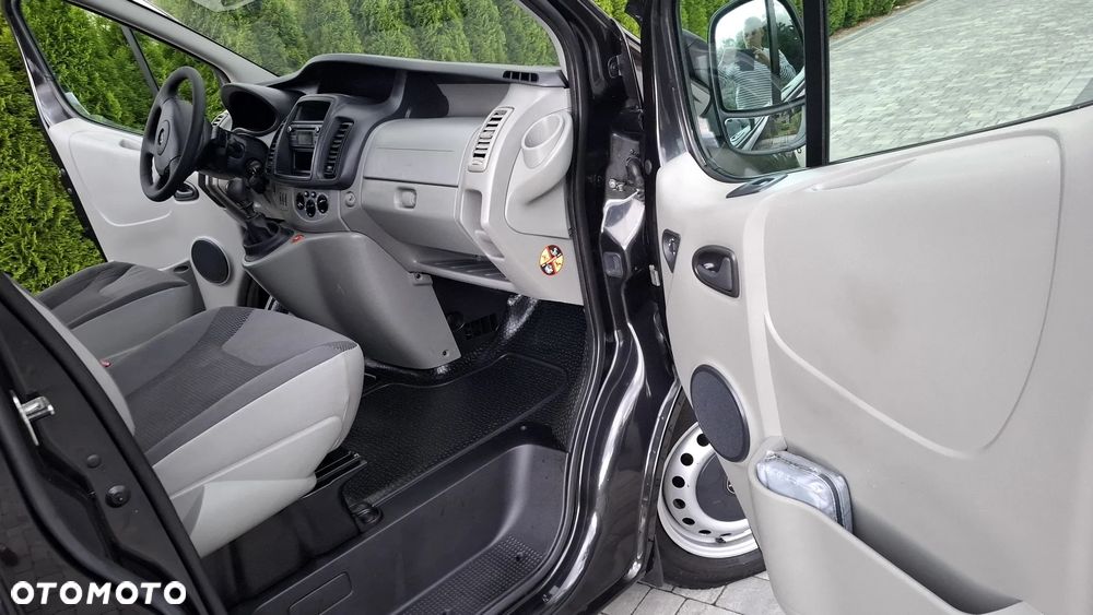 Opel Vivaro L2H1 DPF Life - 23