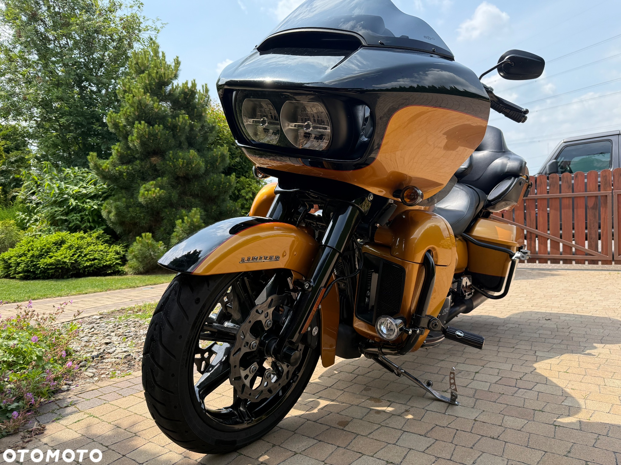 Harley-Davidson Touring Road Glide - 4