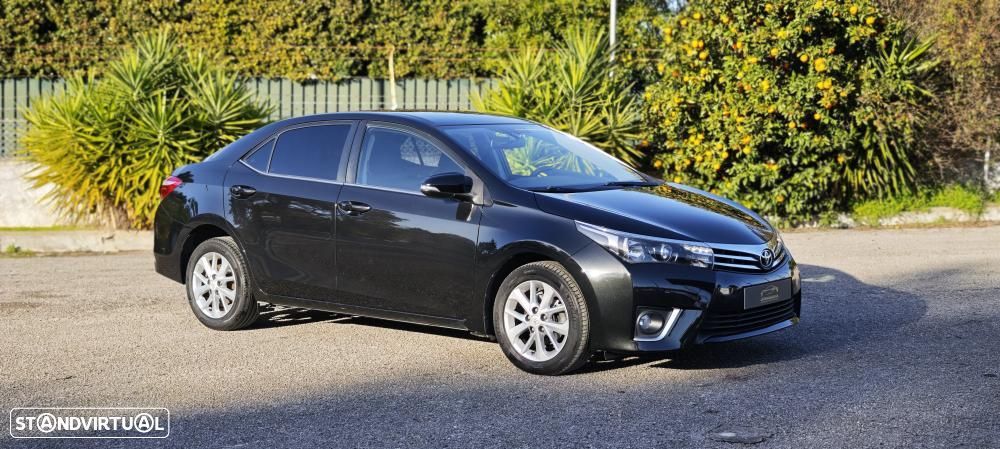 Toyota Corolla - 13