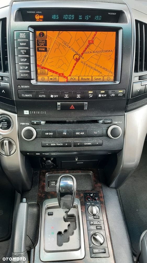 Toyota Land Cruiser LC 4.5 V8 D-4D Prestige 7os - 33