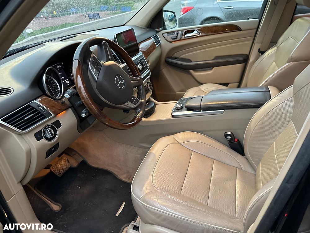 Mercedes-Benz ML 350 BlueTec 4MATIC Aut - 4