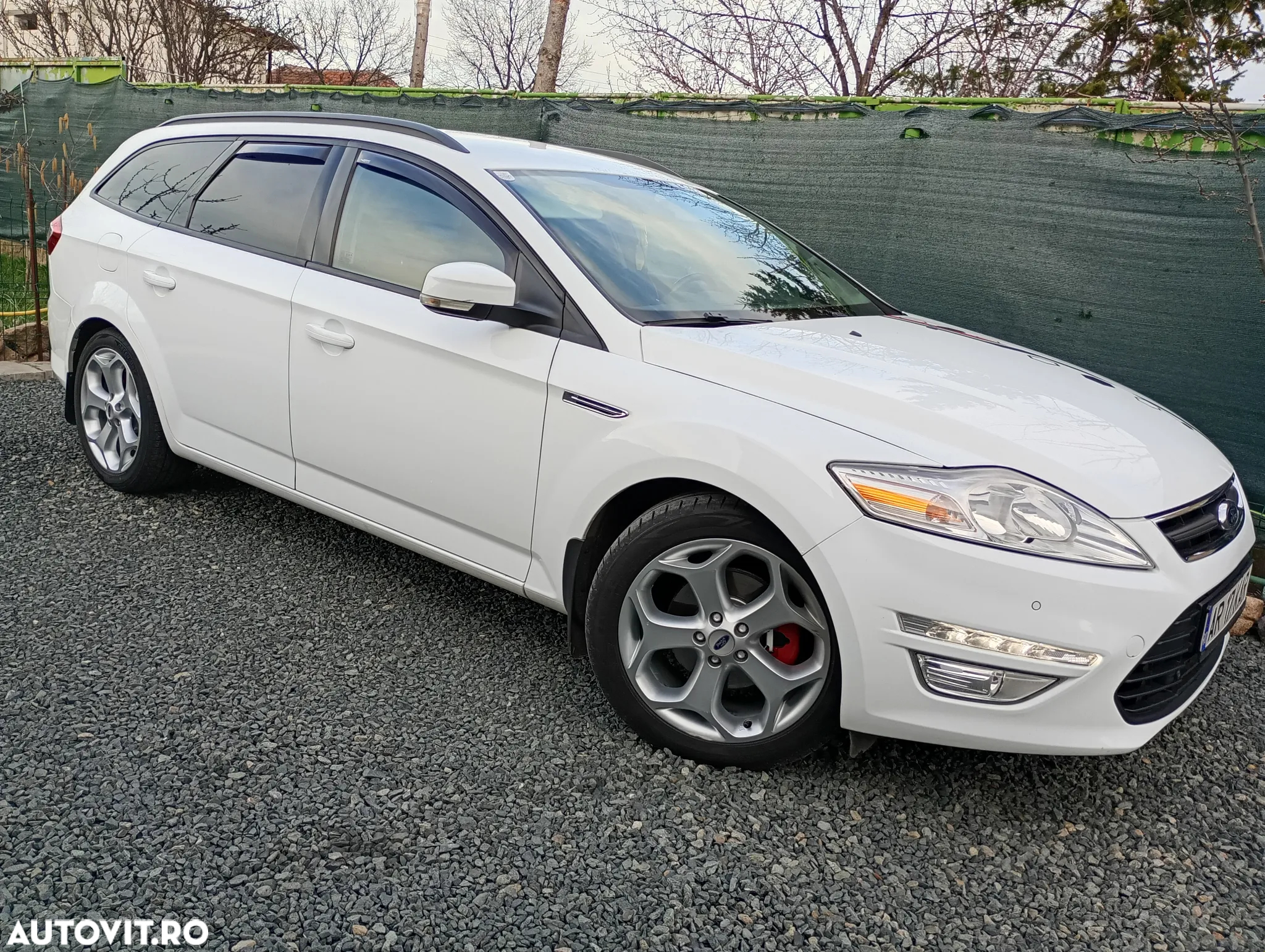 Ford Mondeo - 2
