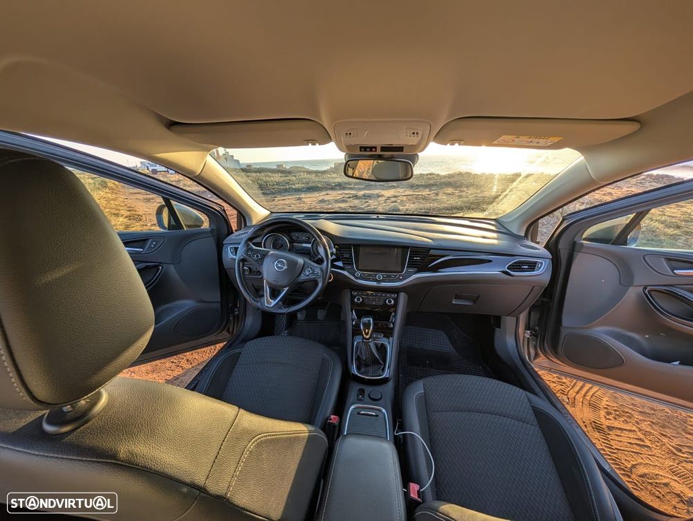 Opel Astra 1.0 Dynamic Sport S/S - 10