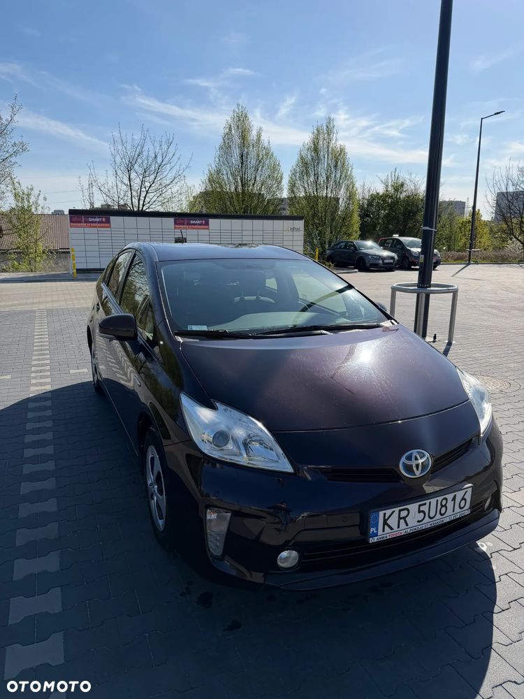 Toyota Prius 1.8 HSD Life - 4