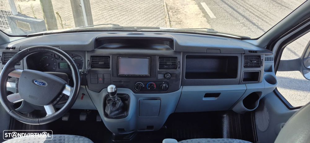 Chausson Trigano FORD TRANSIT 2.4 TDCI - 6 DORMIDAS - 5 LUGARES - 15