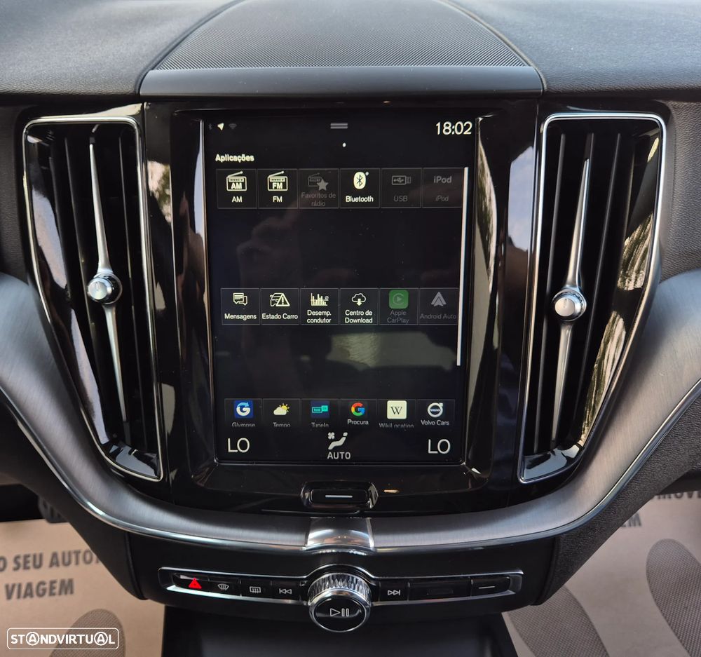 Volvo XC 60 2.0 D4 Momentum Geartronic - 13