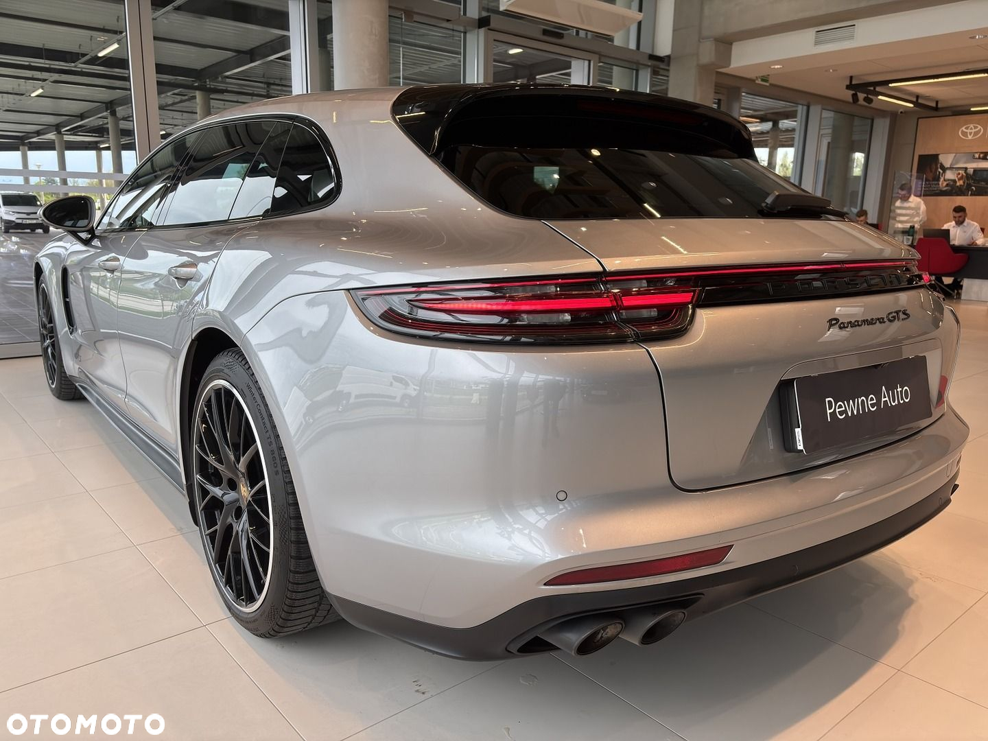 Porsche Panamera - 14