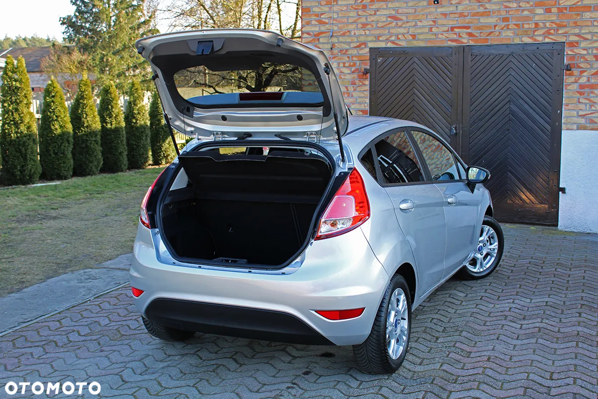 Ford Fiesta - 34