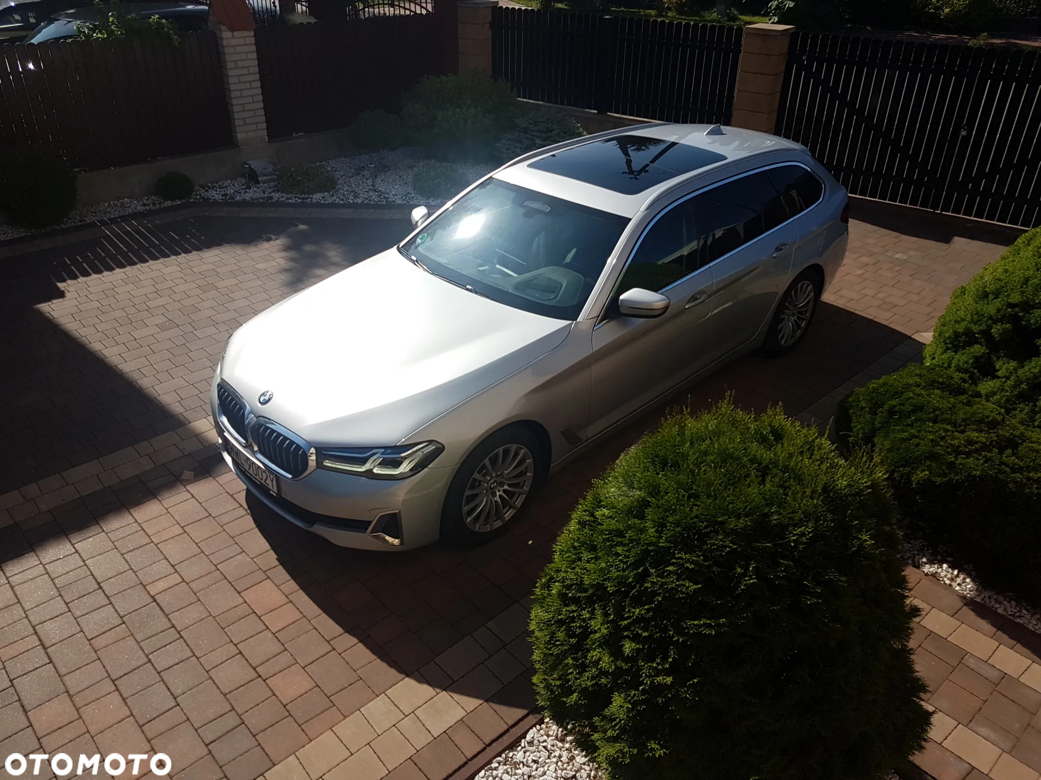 BMW Seria 5 520i Luxury Line - 6