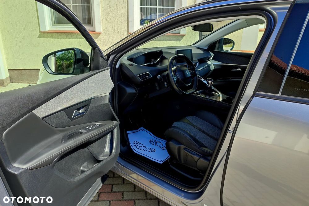 Peugeot 3008 PureTech 130 Stop & Start Allure - 23