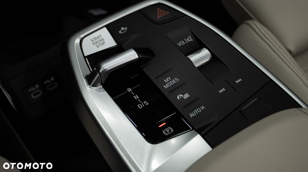 BMW Seria 2 225e xDrive M Sport sport - 25