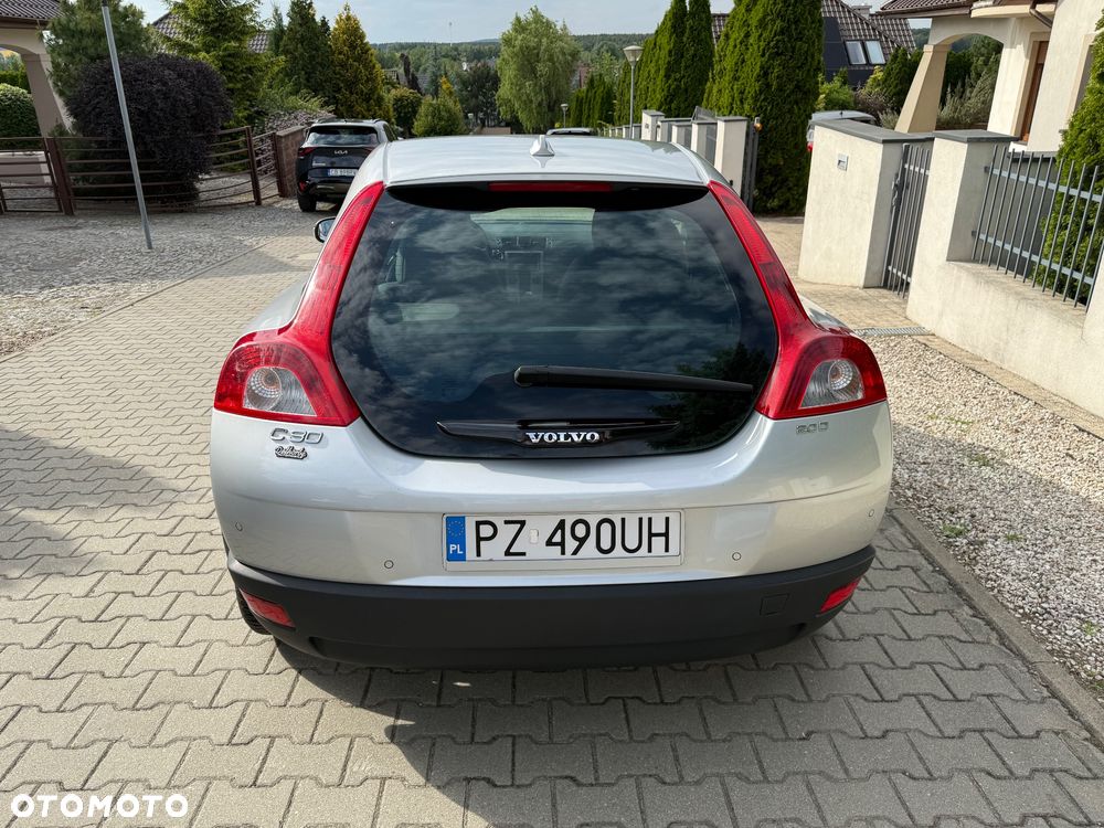 Volvo C30 2.0D - 9