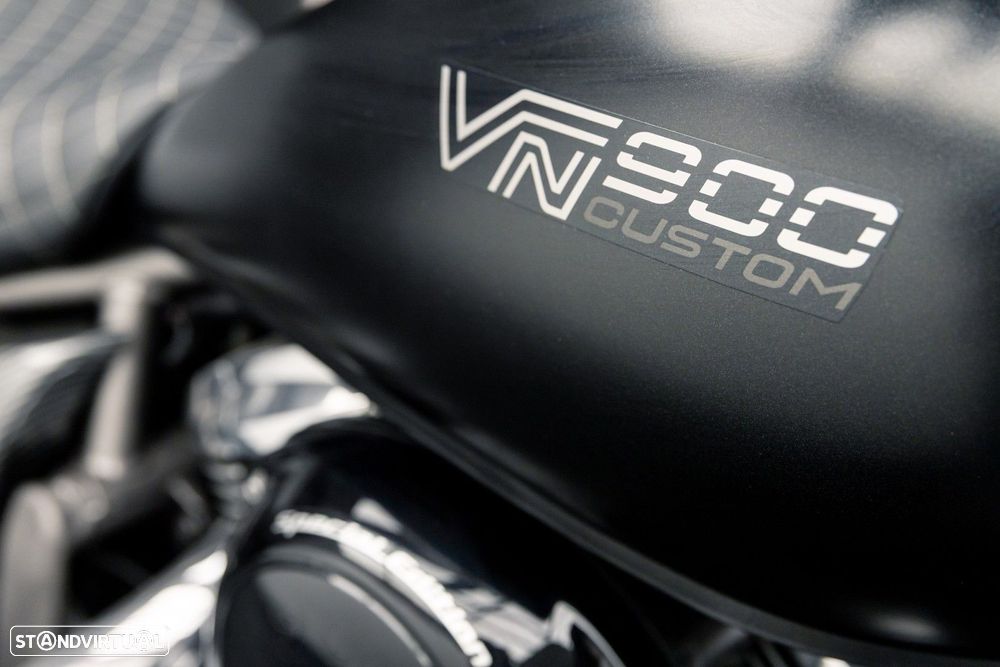 Kawasaki VN 900 CUSTOM Special Edition - 9
