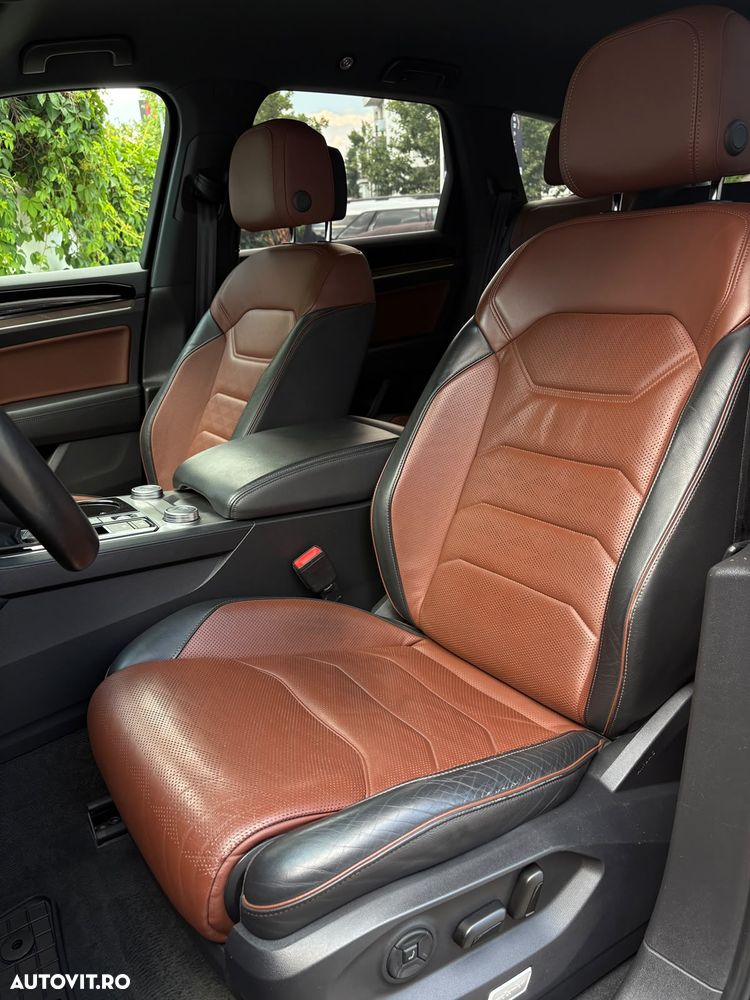 Volkswagen Touareg - 9