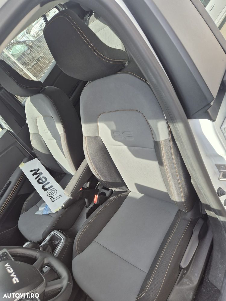 Dacia Sandero TCe 90 CVT Journey - 20