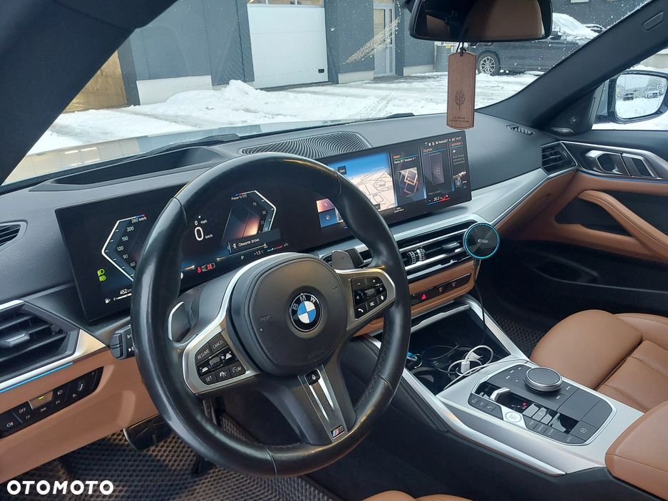 BMW Seria 4 M440i xDrive mHEV sport - 16