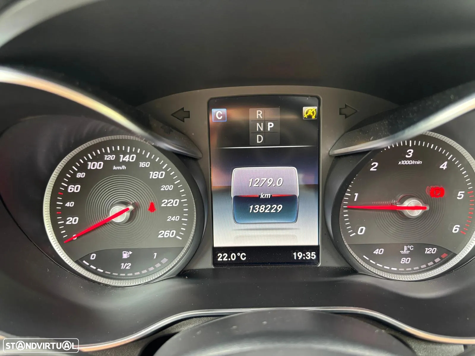 Mercedes-Benz GLC 220 d 4Matic 9G-TRONIC Edition 1 - 14