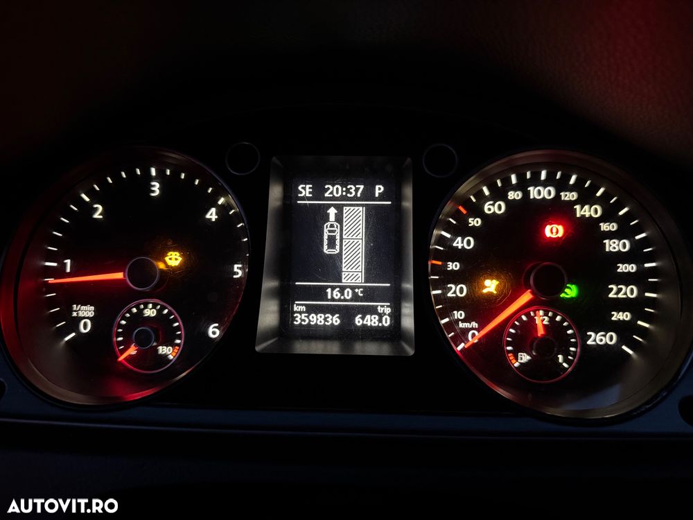 Volkswagen Passat 2.0 TDI Sportline DPF DSG - 10