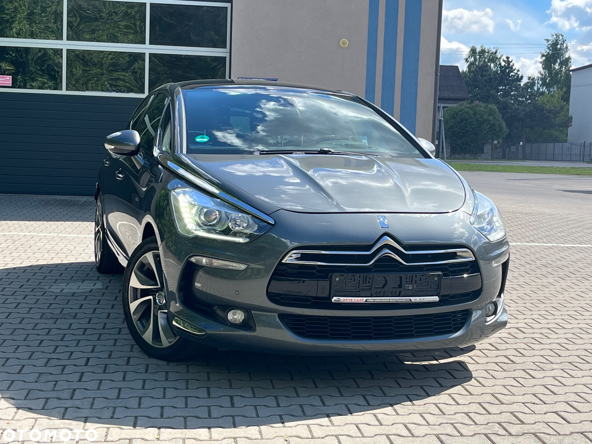 Citroën DS5 HDi 165 SportChic - 3