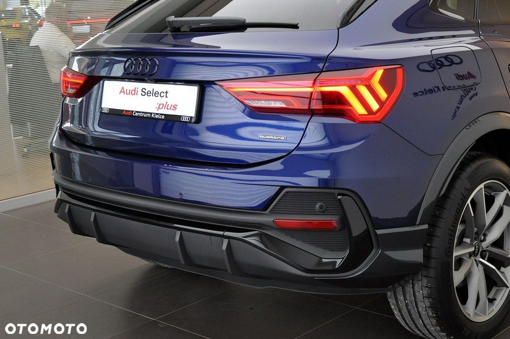 Audi Q3 Sportback - 9