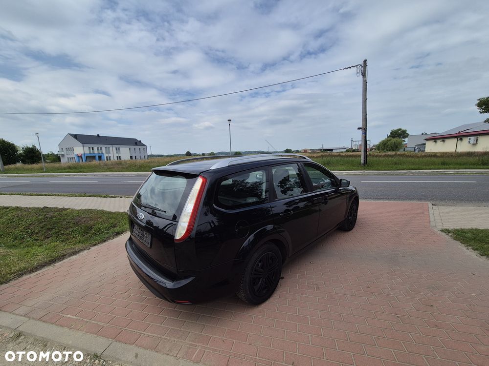 Ford Focus - 4