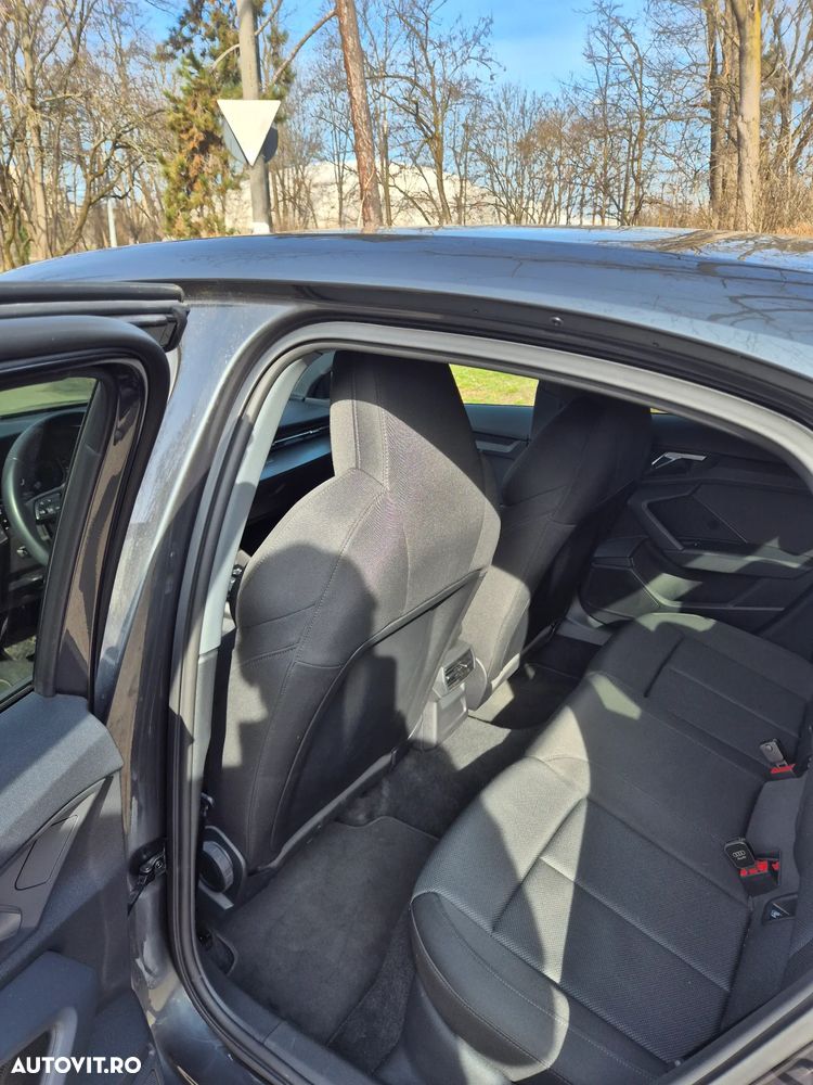 Audi A3 1.0 30 TFSI MHEV S tronic Advanced - 11